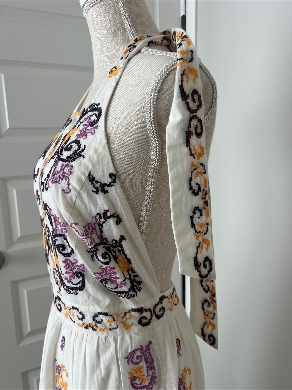 By Anthropologie Medallion embroided Halter Maxi Dress - Picture 14 of 16